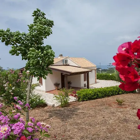 Villa Uzzo