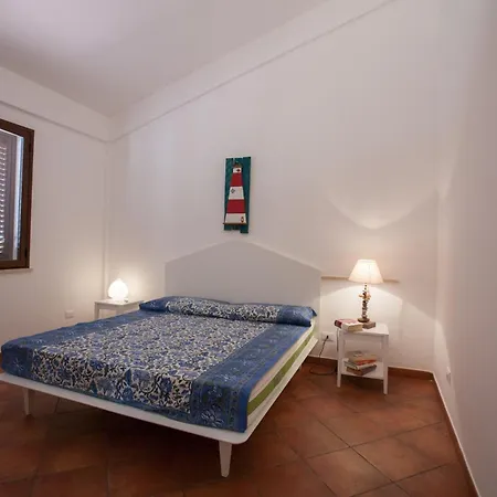 Uzzo Villa *
