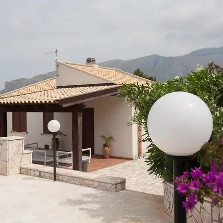 Uzzo Villa *